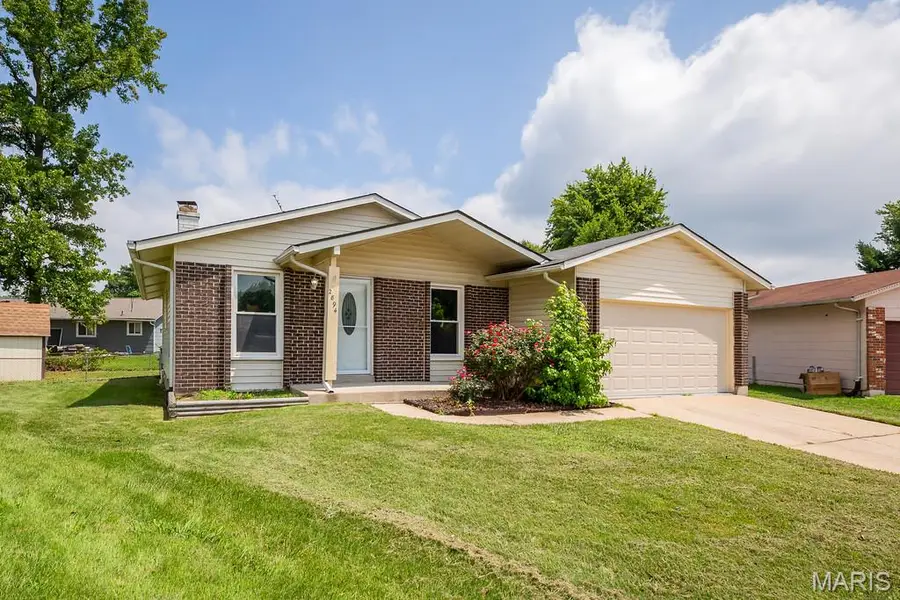 2894 Park New York Drive, Florissant, MO 63031 - #3