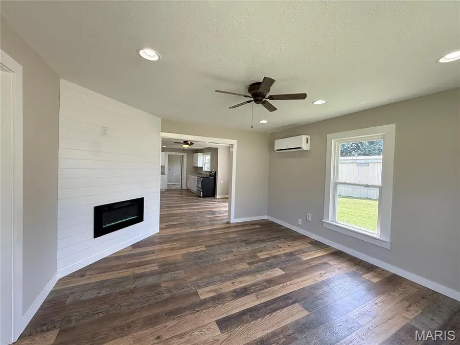 482 E Richardson Avenue, Puxico, MO 63960 - #2