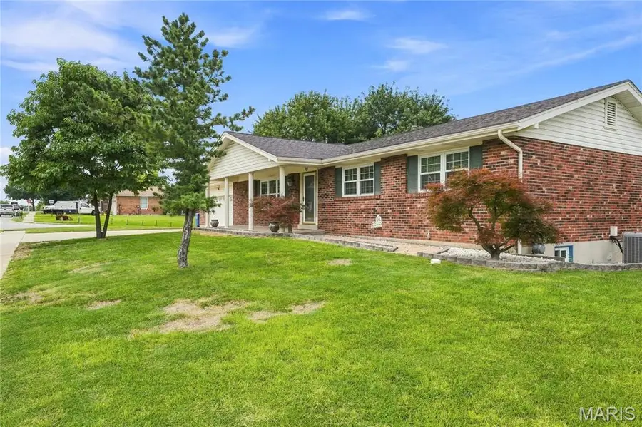 1613 Tamarack Drive, Saint Charles, MO 63301 - #2