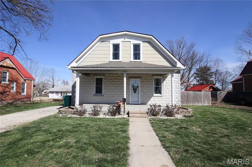209 W Madison Avenue, Owensville, MO 65066 - #1
