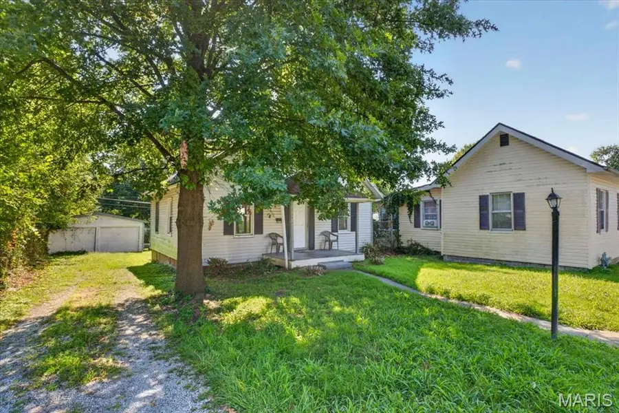 438 N 5th Street, Belleville, IL 62220 - #3