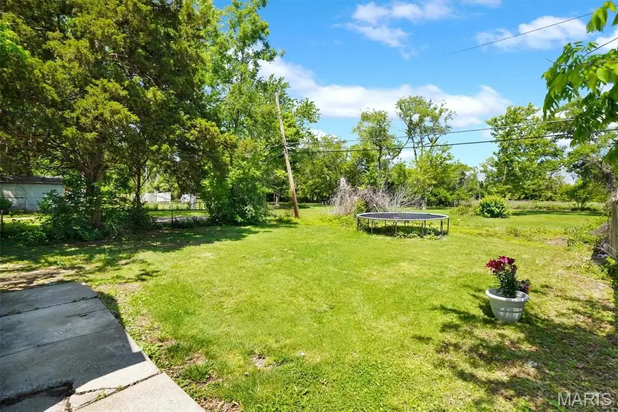 11 Saint Lambert Drive, Cahokia, IL 62206 - #3