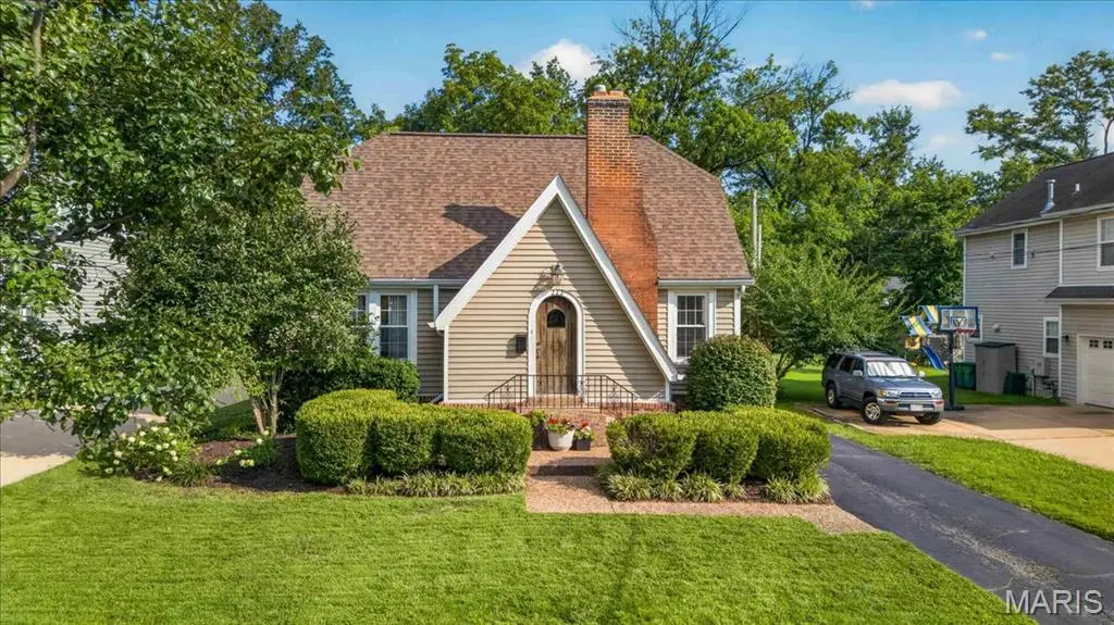 222 Central Avenue, Webster Groves, MO 63119 - #1