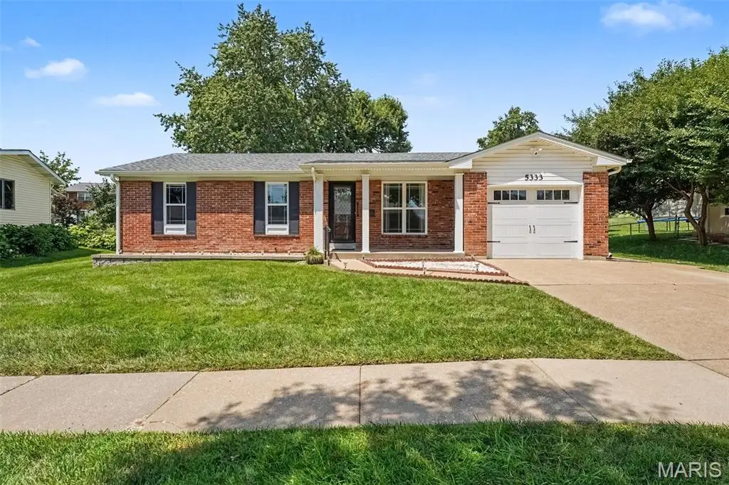 5333 Victron Drive, Saint Louis, MO 63129 - #1