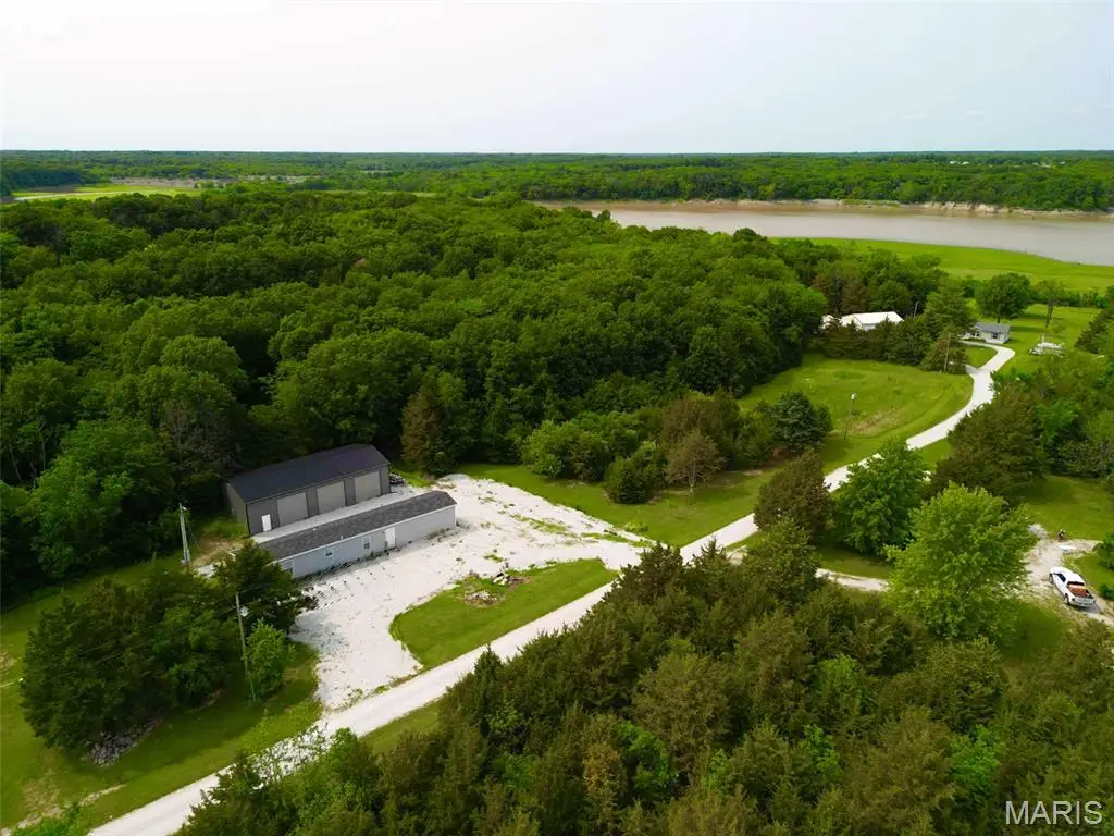 31852 Monroe Road 450, Stoutsville, MO 65283 - #1