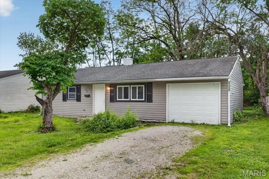 36 Saint Gregory Drive, Cahokia, IL 62206 - #2