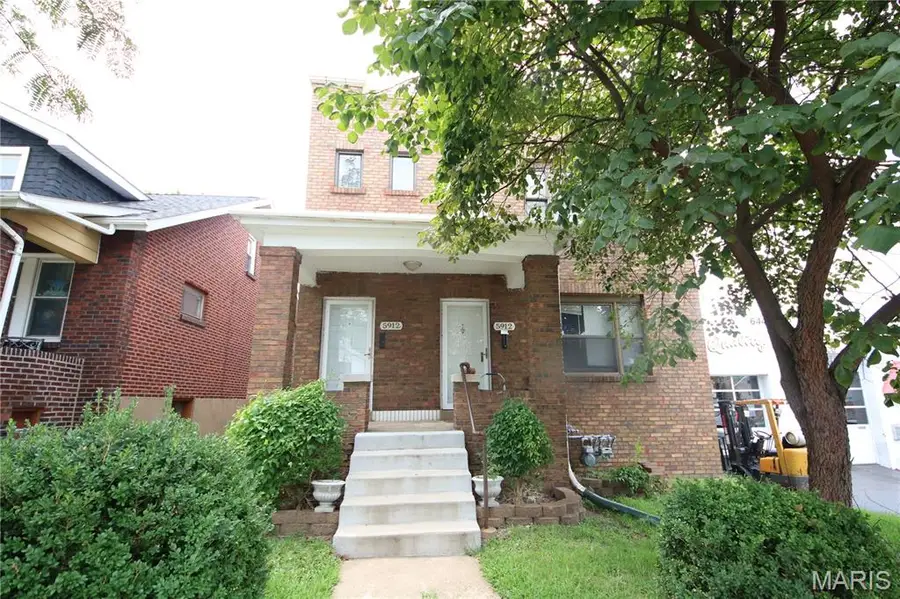 5912 Arsenal Street, Saint Louis, MO 63139 - #2