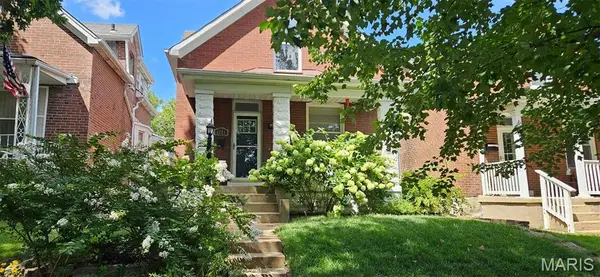 6261 Reber Place, St Louis, MO 63139