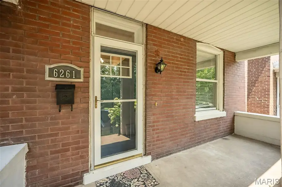 6261 Reber Place, Saint Louis, MO 63139 - #3