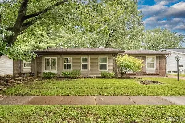 2145 Jenkee Drive, Florissant, MO 63031