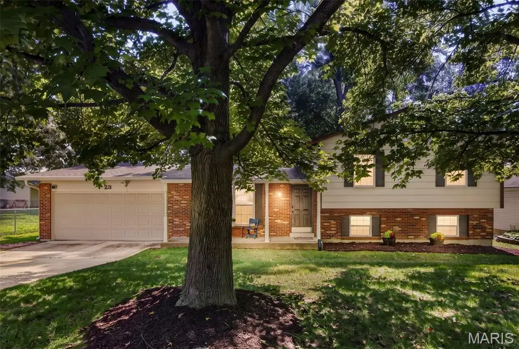 23 Crescent Woods Drive, Saint Peters, MO 63376 - #1
