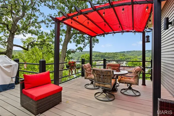 475 Woodland Point, Linn Creek, MO 65052