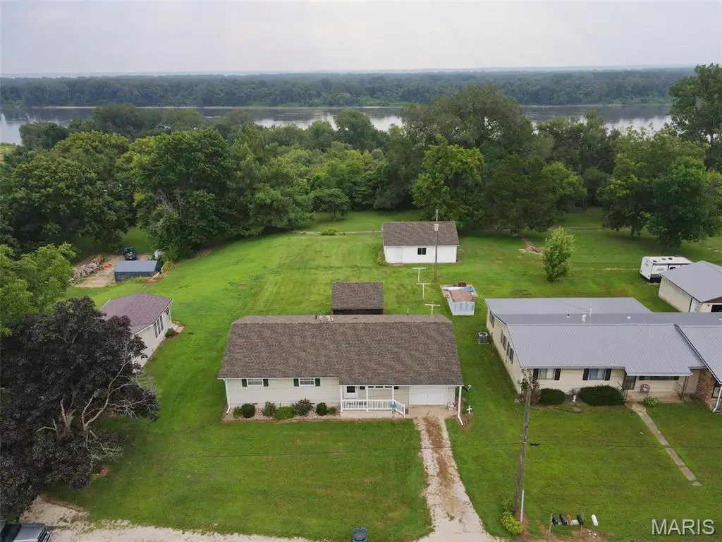 516 N 3rd Street, La Grange, MO 63448 - #1