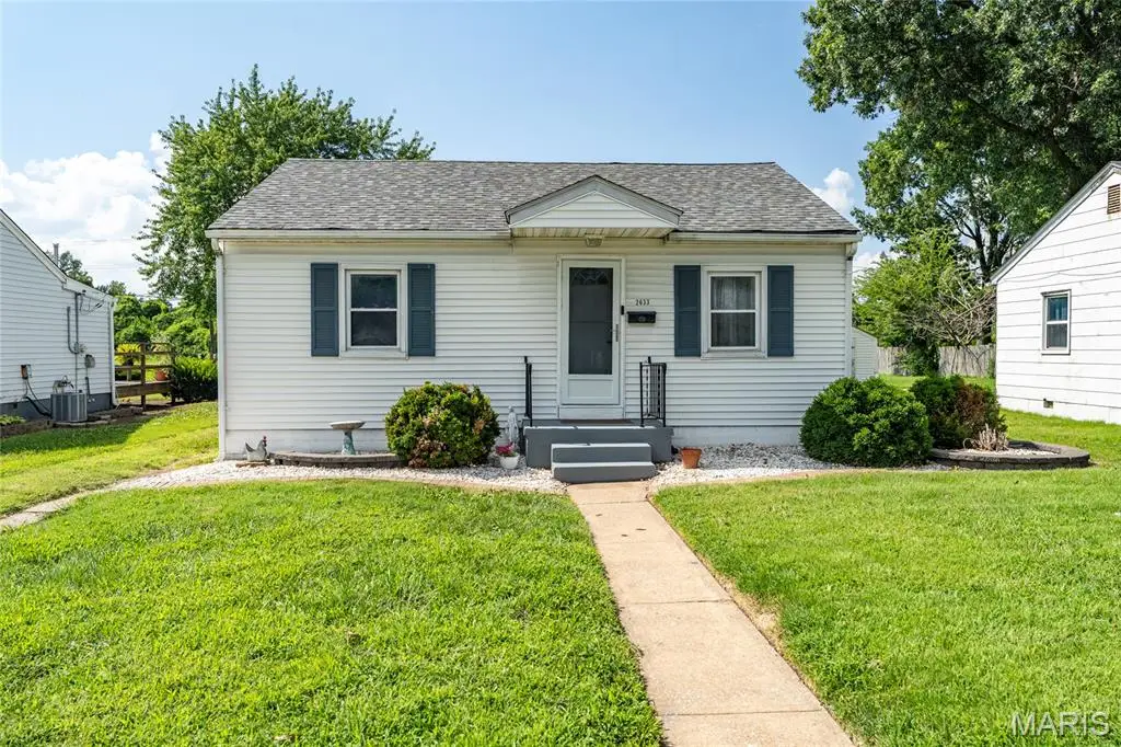 2633 Center Street, Granite City, IL 62040 - #1