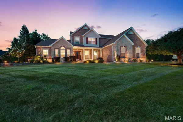 402 Hickory Grove Lane, Wentzville, MO 63385