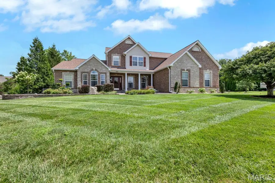402 Hickory Grove Lane, Wentzville, MO 63385 - #2