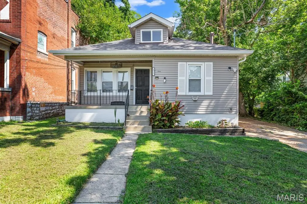 6917 Garner Avenue, Saint Louis, MO 63139 - #1