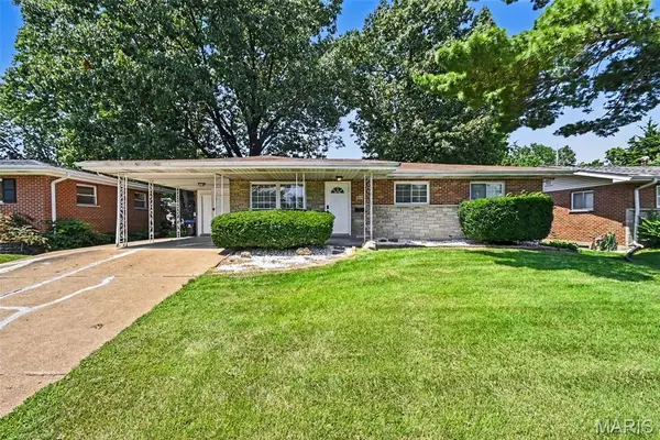 365 Naomi Avenue, Florissant, MO 63031