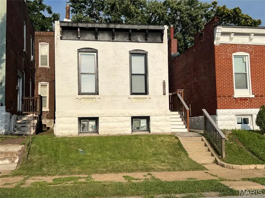 2316 Texas Avenue, Saint Louis, MO 63104 - #2