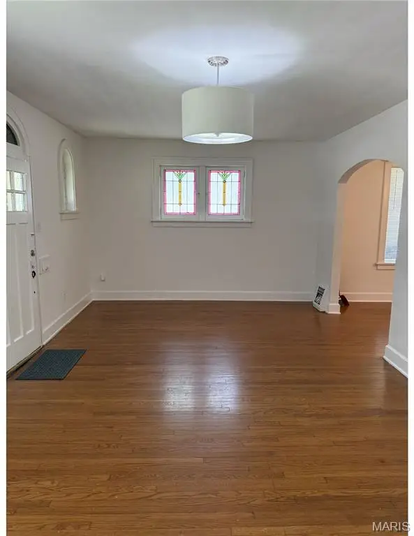 4000 Mcdonald Avenue, Saint Louis, MO 63116 - #3