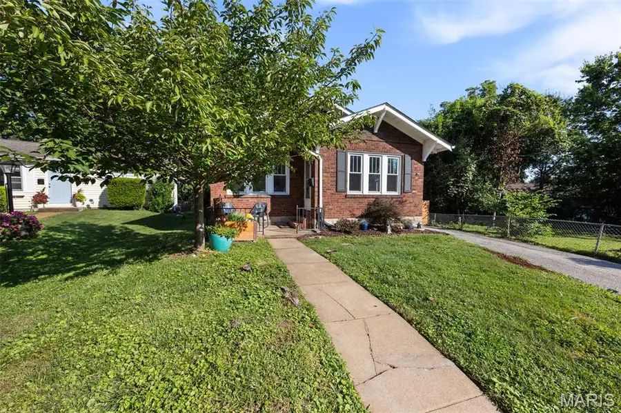 423 Heman Drive, Kirkwood, MO 63122 - #2