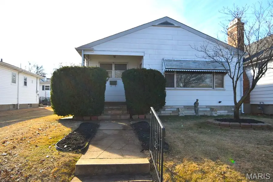 5642 Wilson Avenue, Saint Louis, MO 63110 - #3