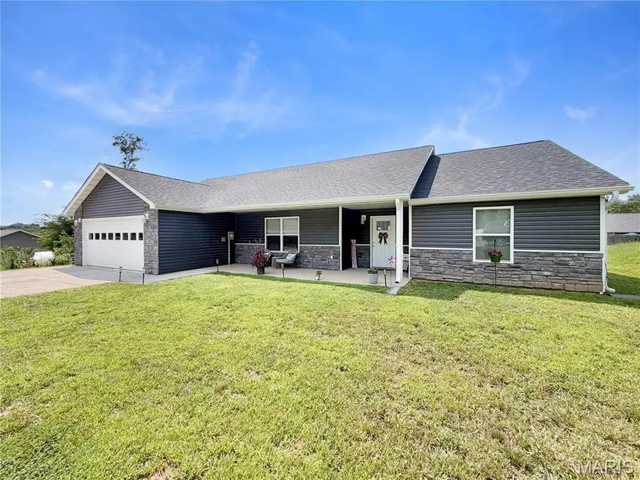 4055 Breckenridge Drive, Hannibal, MO 63401 - #2