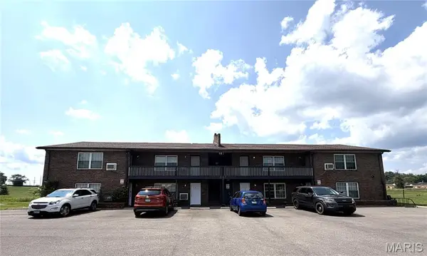 961 Belle Valley Drive, Belleville, IL 62220