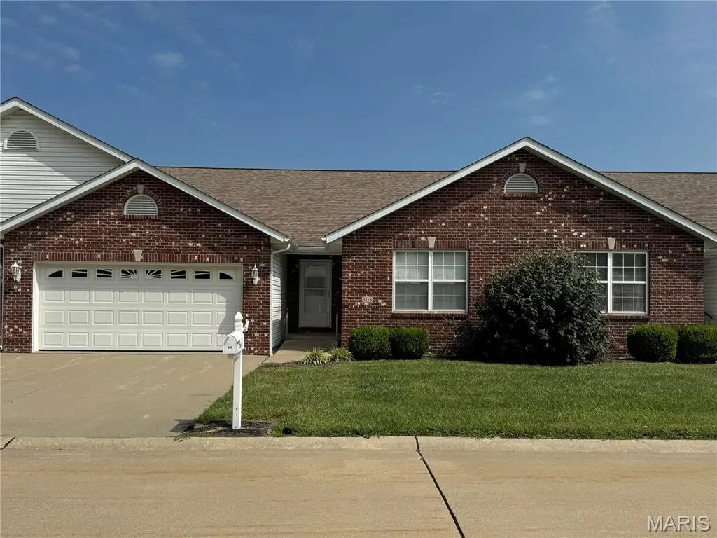 303 Elizabeth Drive, Litchfield, IL 62056 - #1
