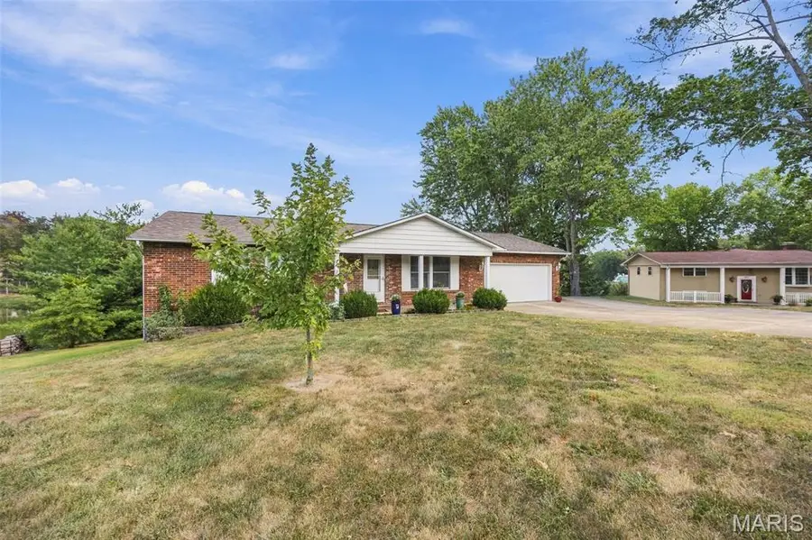 12642 Tall Pine Drive, Ste Genevieve, MO 63670 - #2