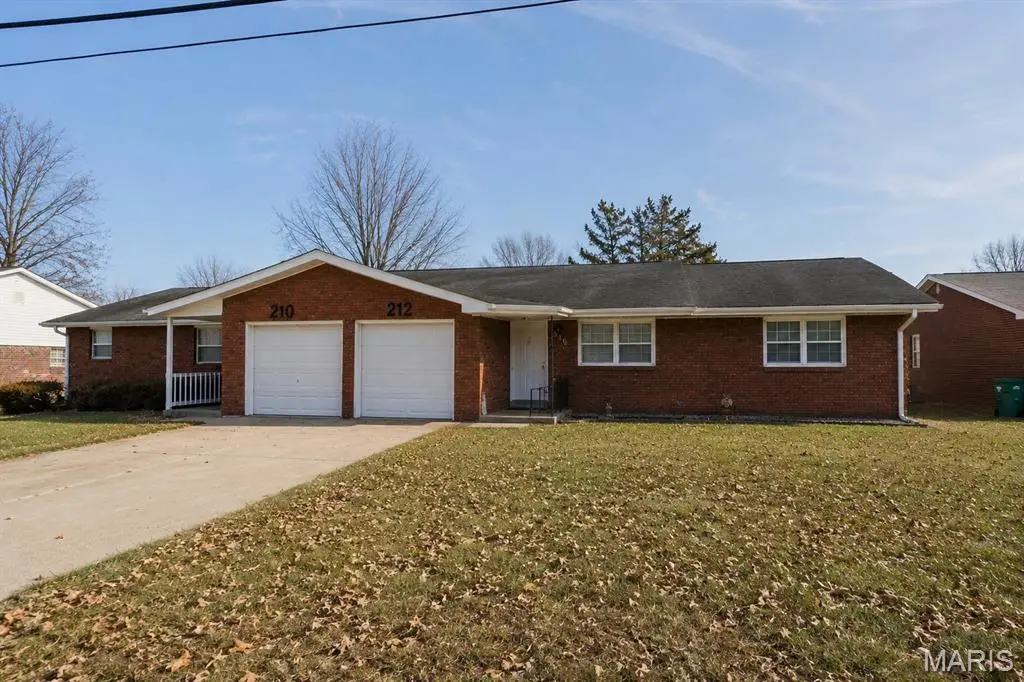 210 Anderson Lane, Belleville, IL 62221 - #1
