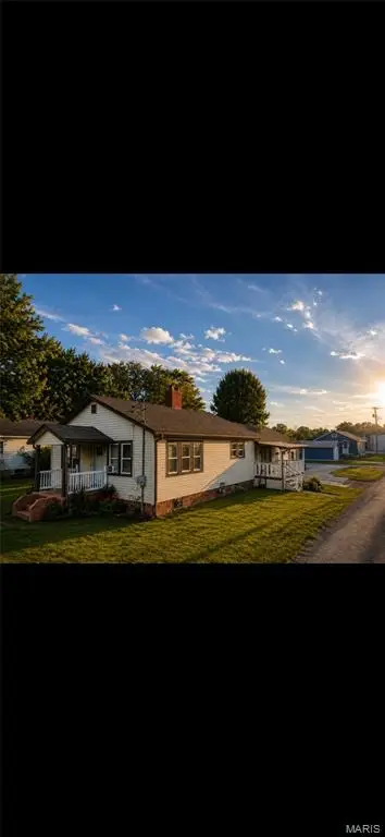 310 Market, Brighton, IL 62012 - #2