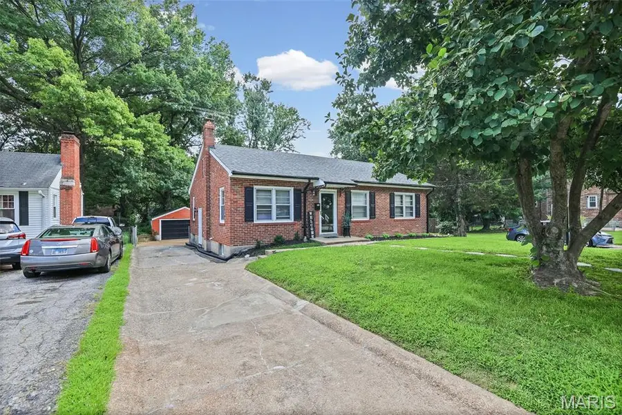 306 Roberta Avenue, Saint Louis, MO 63135 - #3