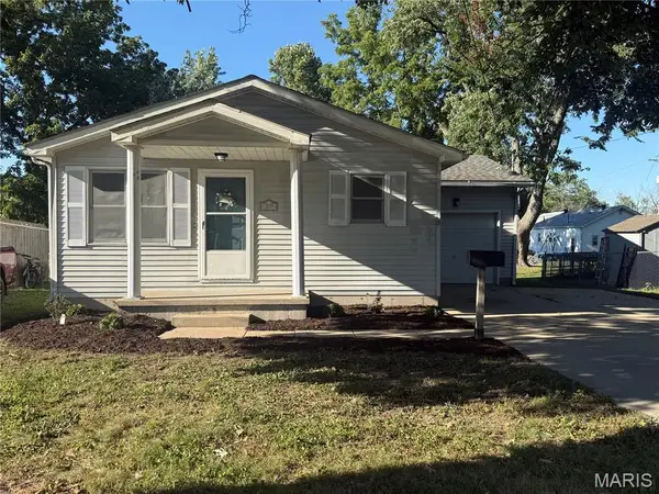 1005 W Pine Street, Jerseyville, IL 62052