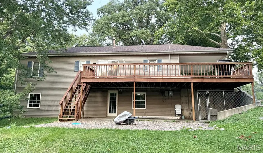 3700 Leonard Avenue, Hannibal, MO 63401 - #3