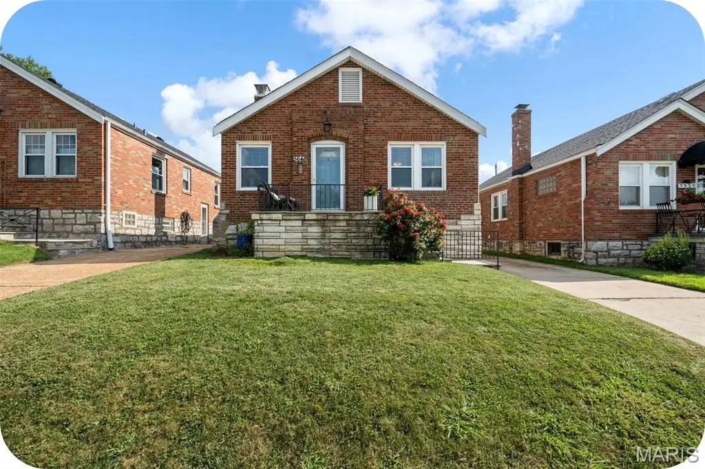 5648 Tholozan Avenue, Saint Louis, MO 63109 - #1