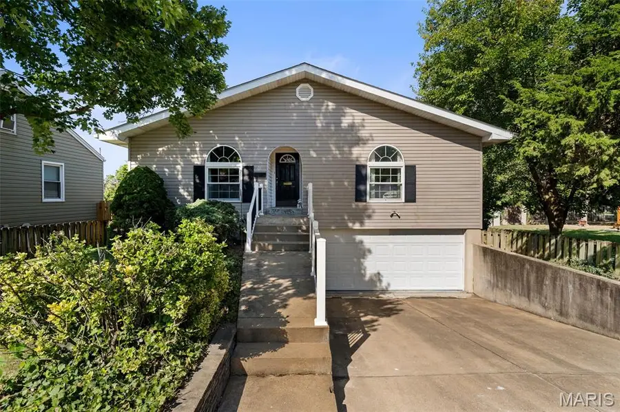 4605 Heidelberg Avenue, Affton, MO 63123 - #2