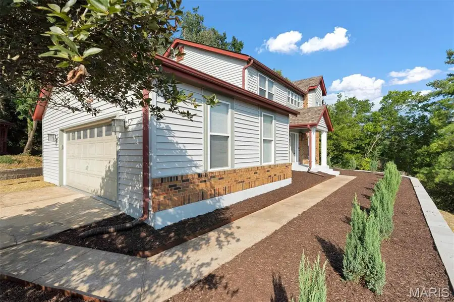 5839 Brookstone Terrace Drive, Saint Louis, MO 63129 - #3