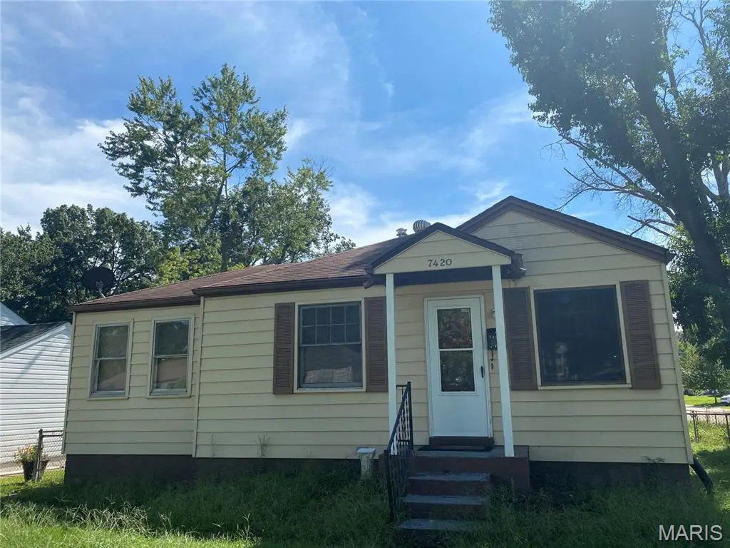 7420 Pleaseway Drive, Saint Louis, MO 63136 - #1