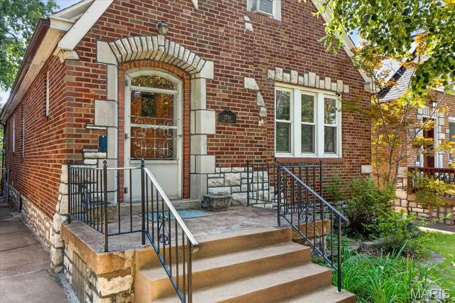 3758 Taft Avenue, Saint Louis, MO 63116 - #2