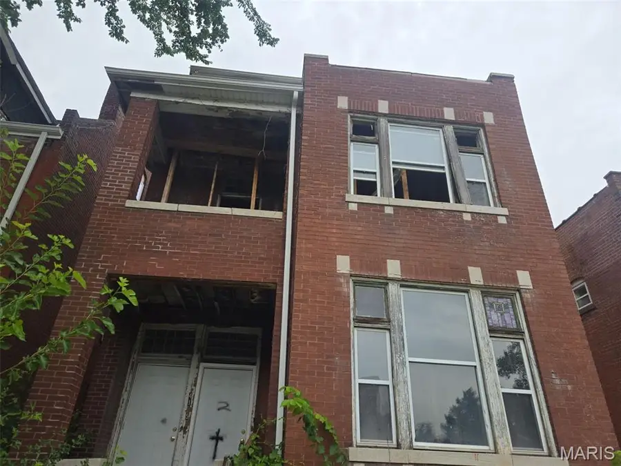 4125 Enright Avenue, Saint Louis, MO 63108 - #2