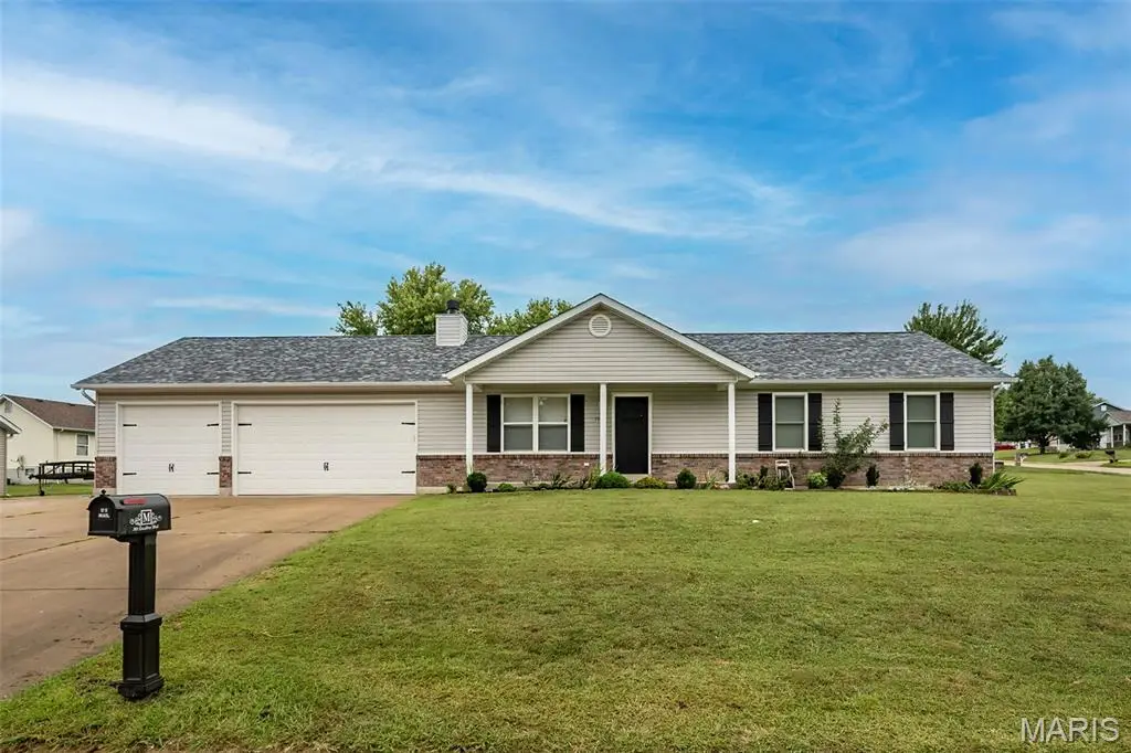 301 Excalibur Boulevard, Troy, MO 63379 - #1