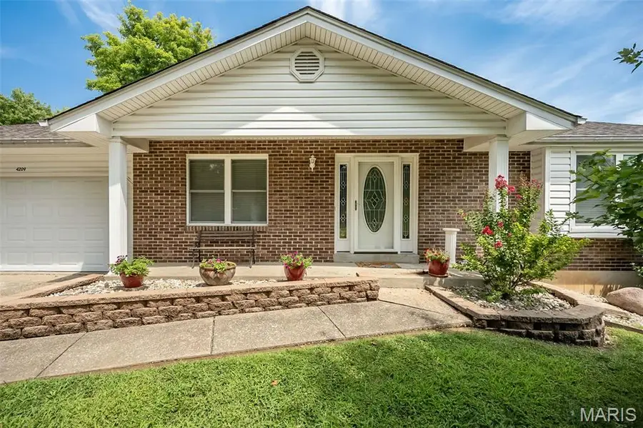 4209 Chisholm Trail Drive, Saint Charles, MO 63304 - #2