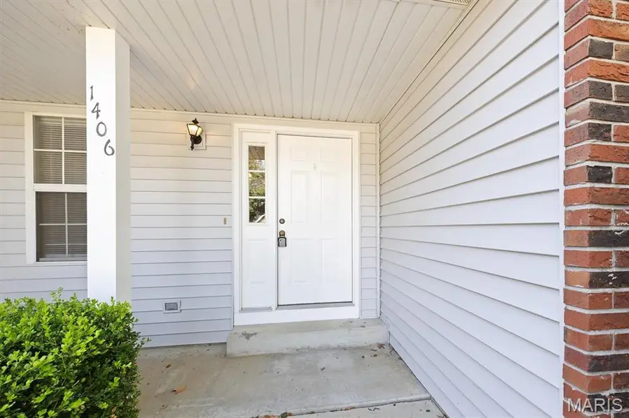 1406 Blackberry Lane, Ofallon, IL 62269 - #2