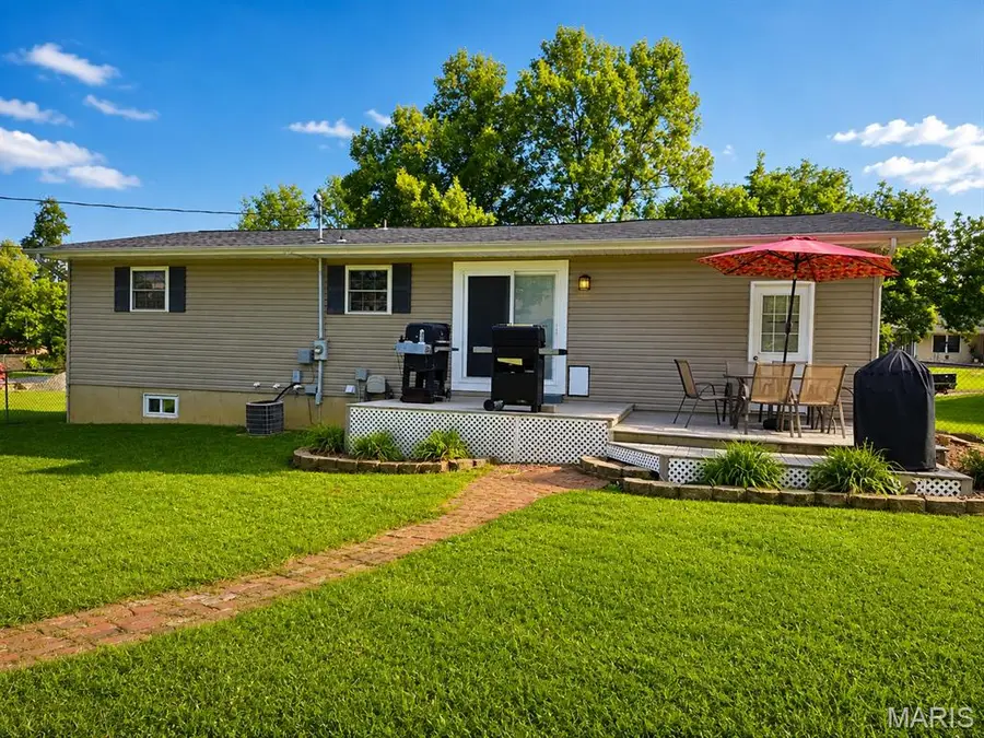 205 Pell Avenue, Farmington, MO 63640 - #2