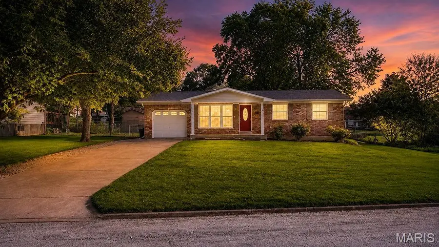 205 Pell Avenue, Farmington, MO 63640 - #3