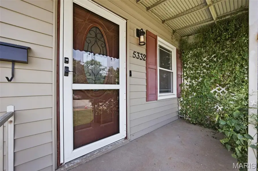 5332 Northrup Avenue, Saint Louis, MO 63110 - #2