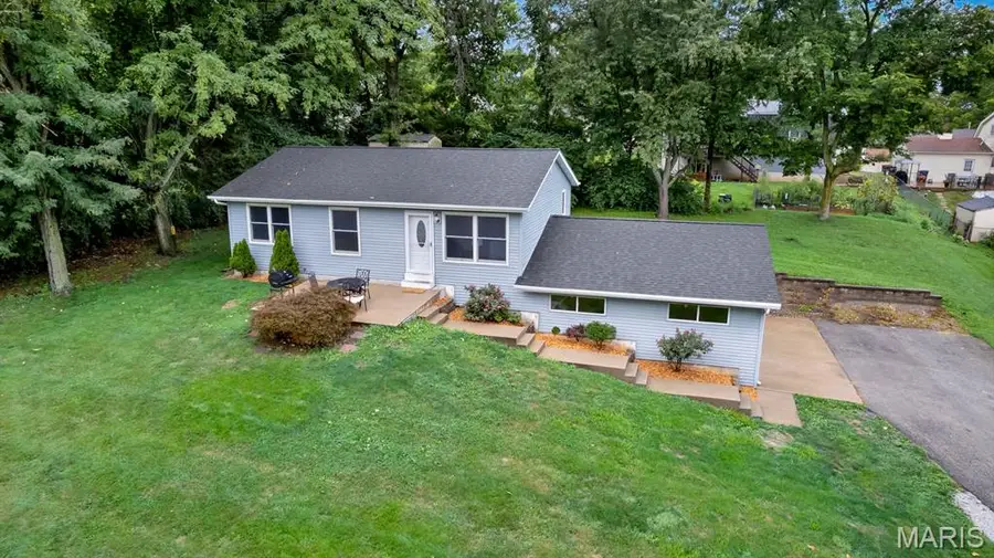 324 Westminster Drive, Saint Peters, MO 63376 - #2