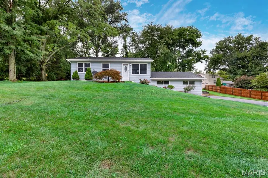 324 Westminster Drive, Saint Peters, MO 63376 - #3