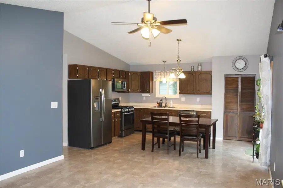 3678 Falcon Avenue, Bridgeton, MO 63044 - #2